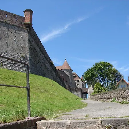D'hotes Le Vieux Chateau Nocleg ze śniadaniem