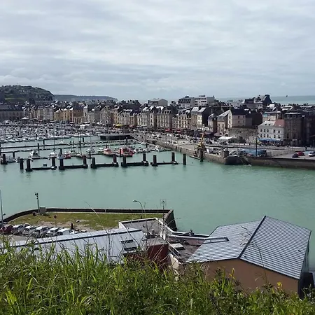 D'hotes Le Vieux Chateau Bed & Breakfast Dieppe