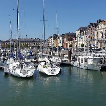 D'hotes Le Vieux Chateau Bed & Breakfast Dieppe
